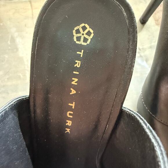 Trina Turk Black Laguna Leather Heel Sz 6.5 - Picture 5 of 15